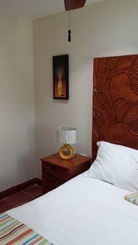 Apartment Pajaros